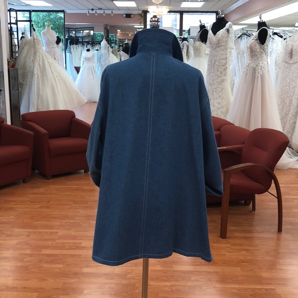 Women’s single breasted denim pea coat, made in US - Picture 3 of 7